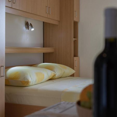 Apartmani Matic Moscenicka Draga Exterior photo